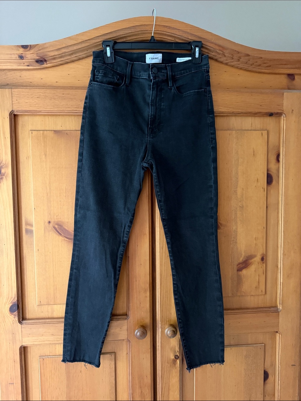 Frame Denim Black Ali High-Rise Cigarette Jeans size 29